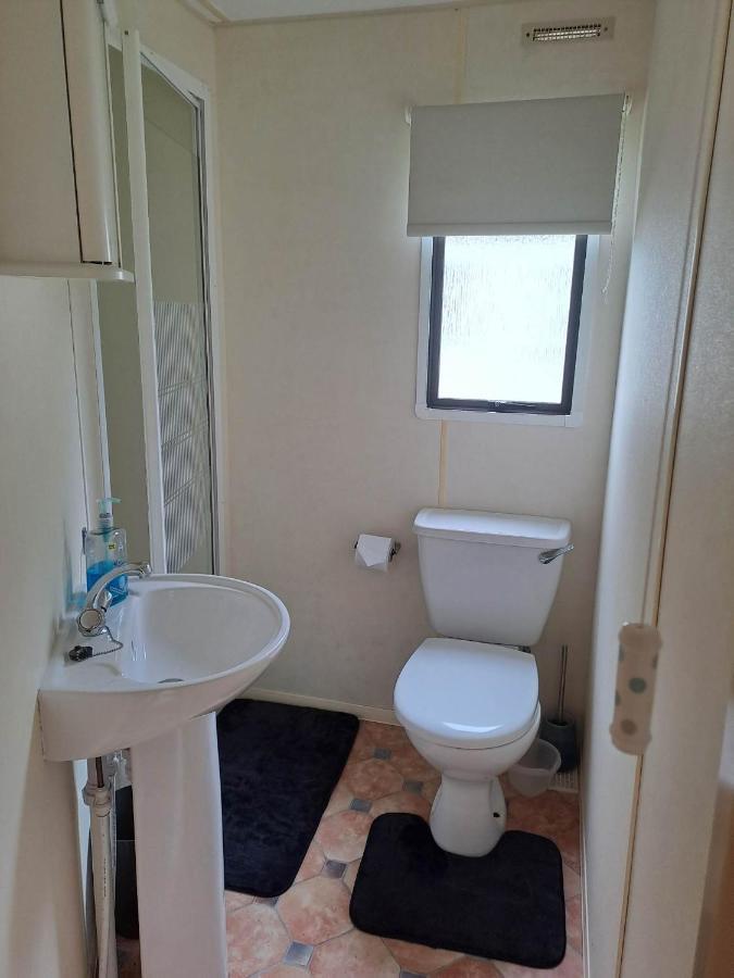 Cosy Caravan At Blackmoor Farm Ludchurch 외부 사진
